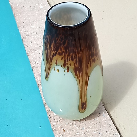 RARE FIND Murano Vase. Exquisite, One of a Kind. No Chips, Scratches or Cracks. - Picture 3 of 13